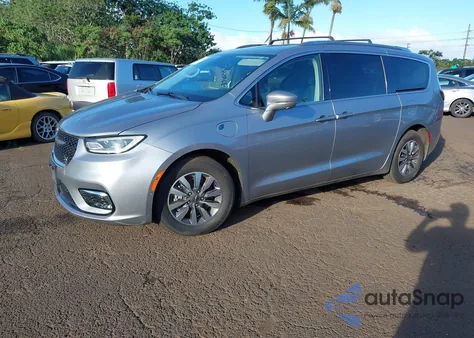 2021 Chrysler Pacifica Hybrid Touring L из США, поврежденный, VIN 2C4RC1L7XMR581385